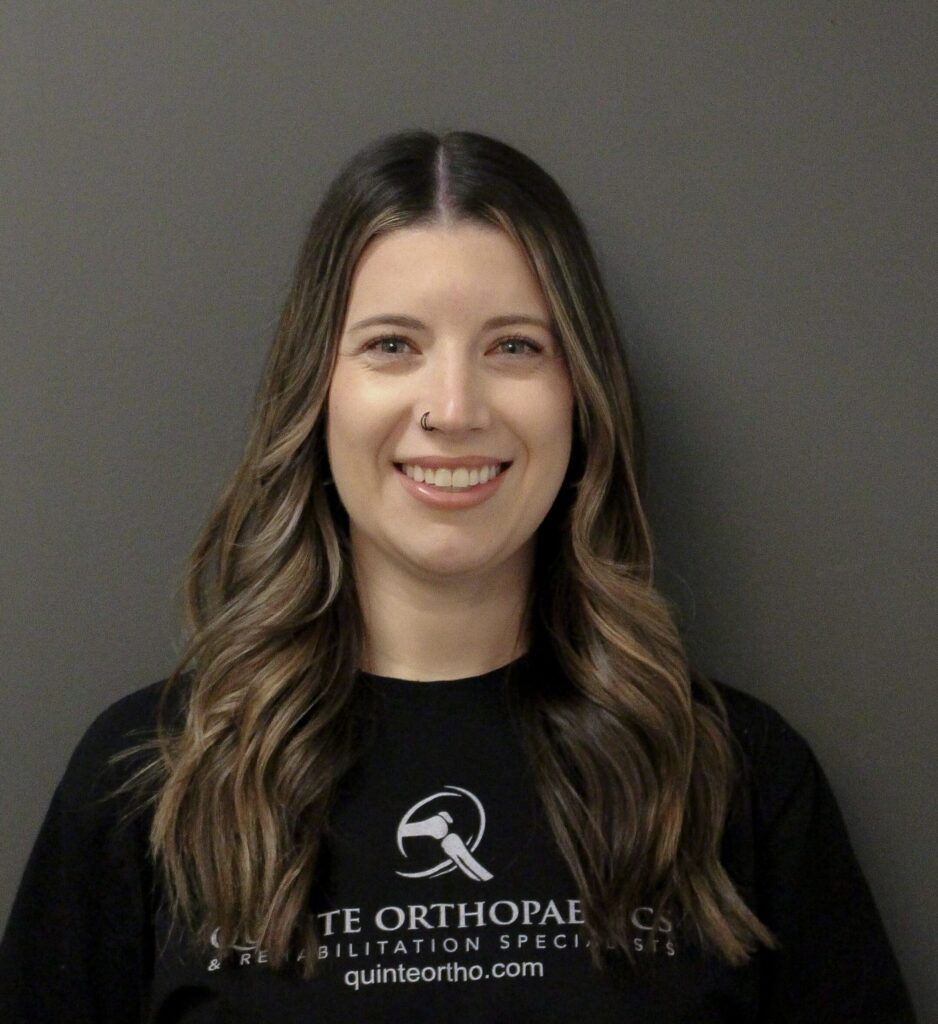 Jess Pym - Receptionist, Assistant Manager